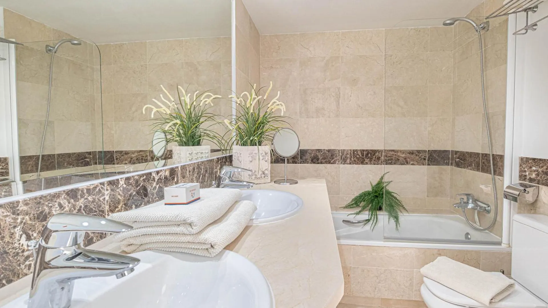 Calahonda Palmeras Best Views - Happy Rentals Mijas